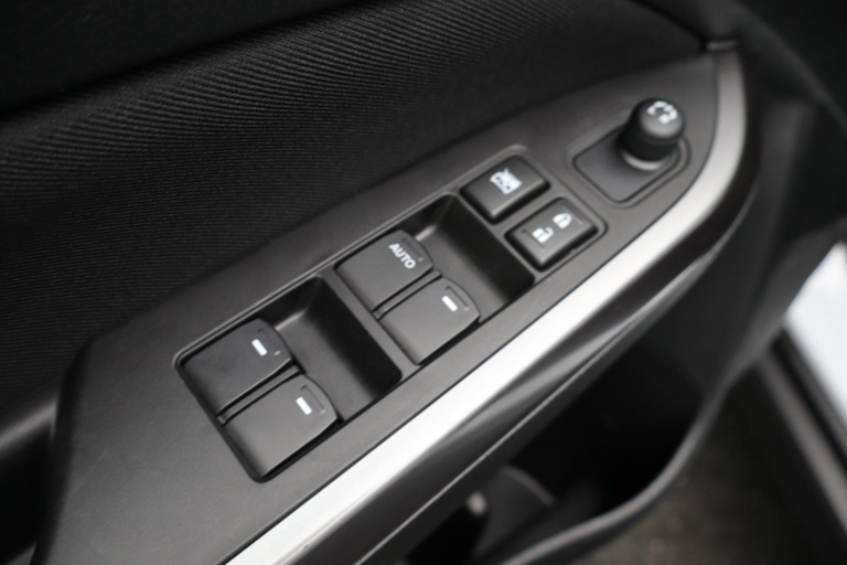 Suzuki Vitara - 1.4 Boosterjet Select Smart Hybrid 26