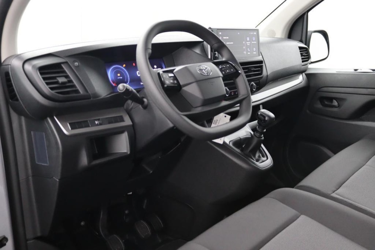 Toyota PROACE Worker - 2.0 D-4D L1 Challenger 4
