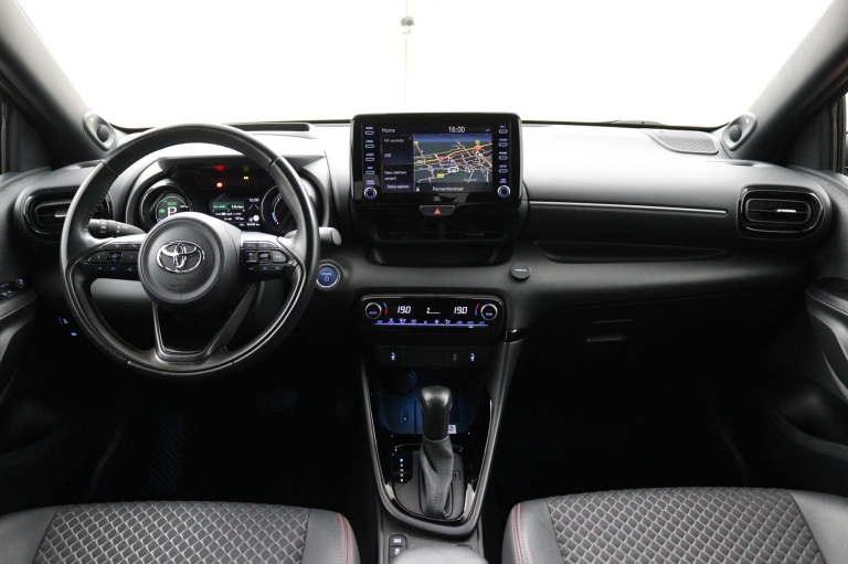 Toyota Yaris - 1.5 Hybrid Launch Edition 11