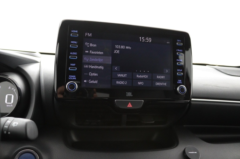 Toyota Yaris - 1.5 Hybrid Launch Edition 15