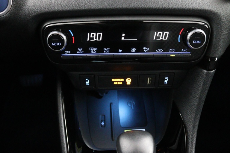 Toyota Yaris - 1.5 Hybrid Launch Edition 16