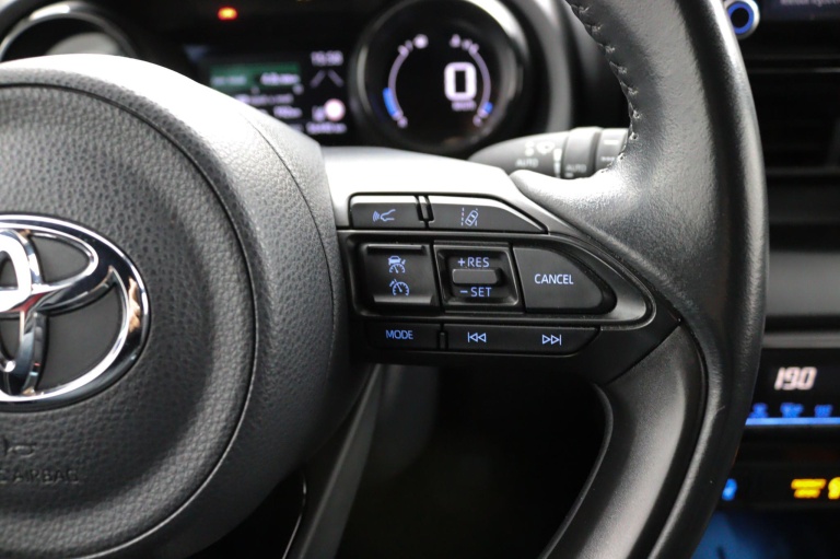 Toyota Yaris - 1.5 Hybrid Launch Edition 18