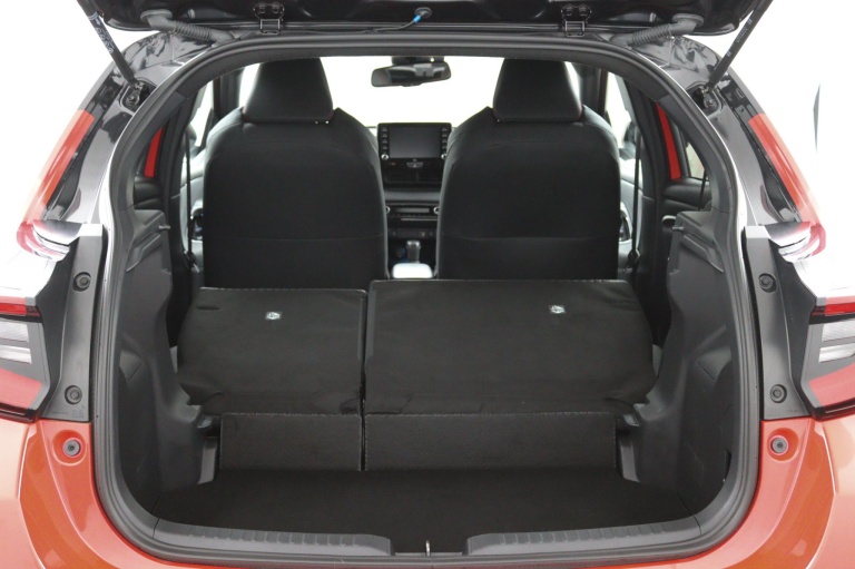 Toyota Yaris - 1.5 Hybrid Launch Edition 29