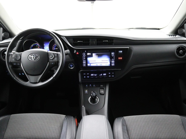 Toyota Auris - 1.8 Hybrid Executive