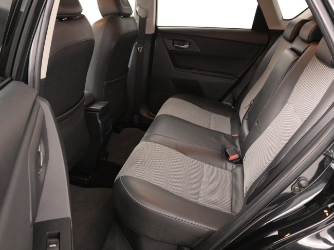 Toyota Auris - 1.8 Hybrid Executive