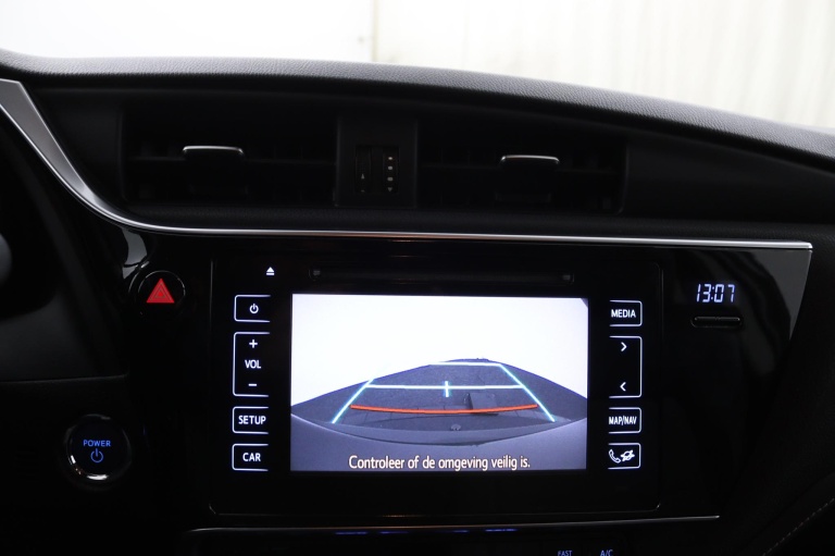 Toyota Auris - 1.8 Hybrid Executive 14