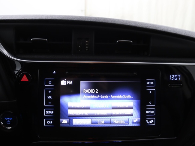 Toyota Auris - 1.8 Hybrid Executive