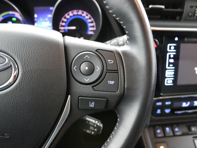 Toyota Auris - 1.8 Hybrid Executive