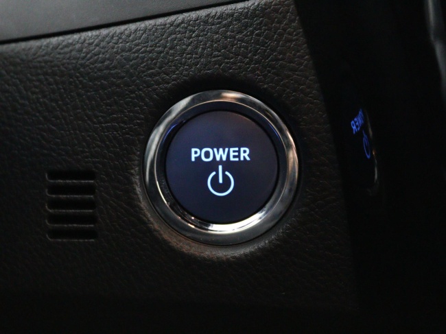 Toyota Auris - 1.8 Hybrid Executive