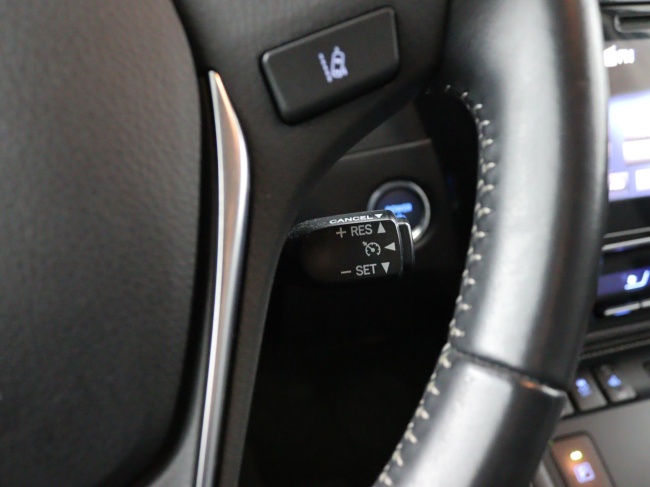 Toyota Auris - 1.8 Hybrid Executive