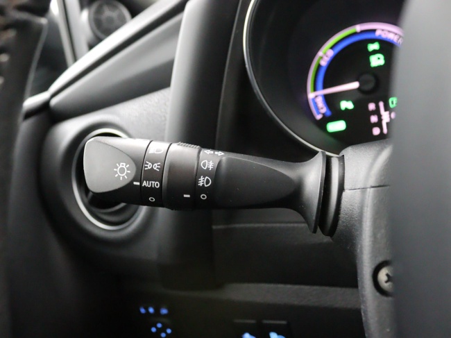 Toyota Auris - 1.8 Hybrid Executive