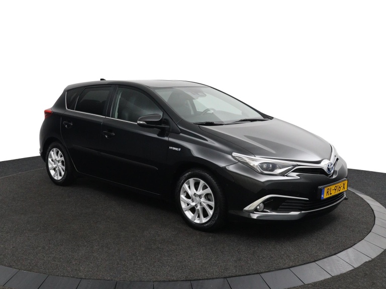 Toyota Auris - 1.8 Hybrid Executive 3
