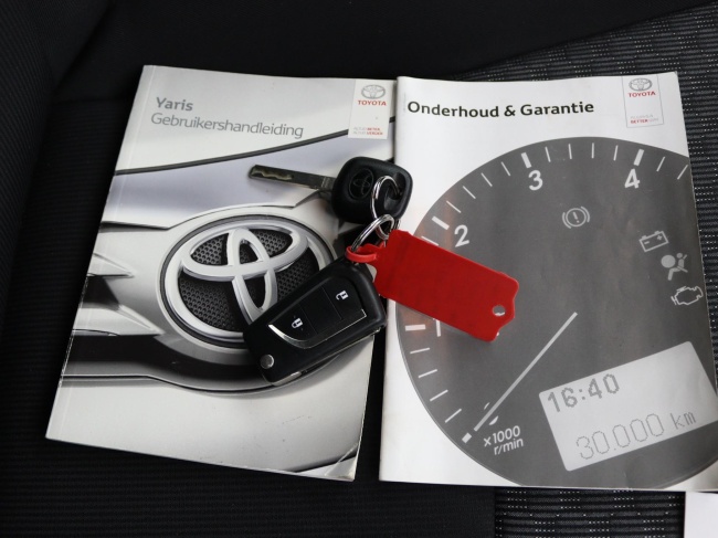 Toyota Yaris - 1.3 VVT-i Aspiration