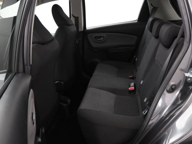 Toyota Yaris - 1.3 VVT-i Aspiration