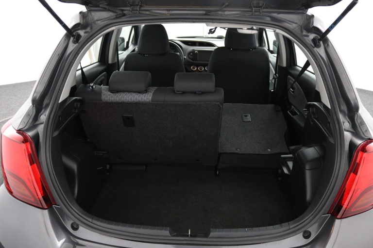 Toyota Yaris - 1.3 VVT-i Aspiration 25