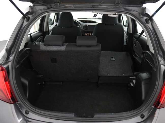 Toyota Yaris - 1.3 VVT-i Aspiration