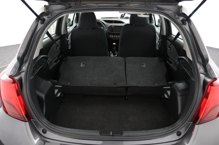 Toyota Yaris - 1.3 VVT-i Aspiration 26