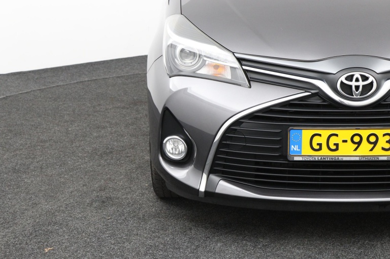 Toyota Yaris - 1.3 VVT-i Aspiration 37