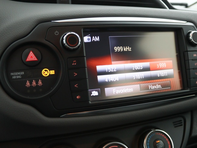 Toyota Yaris - 1.3 VVT-i Aspiration