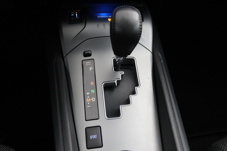 Toyota Avensis Touring Sports - 1.8 VVT-i SkyView Edition 27