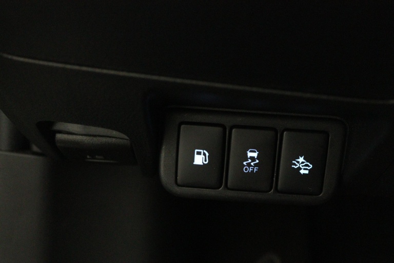 Toyota Avensis Touring Sports - 1.8 VVT-i SkyView Edition 29