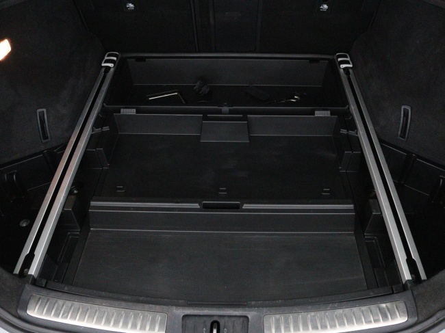 Toyota Avensis Touring Sports - 1.8 VVT-i SkyView Edition