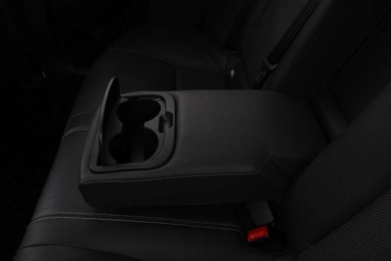 Toyota Avensis Touring Sports - 1.8 VVT-i SkyView Edition 39