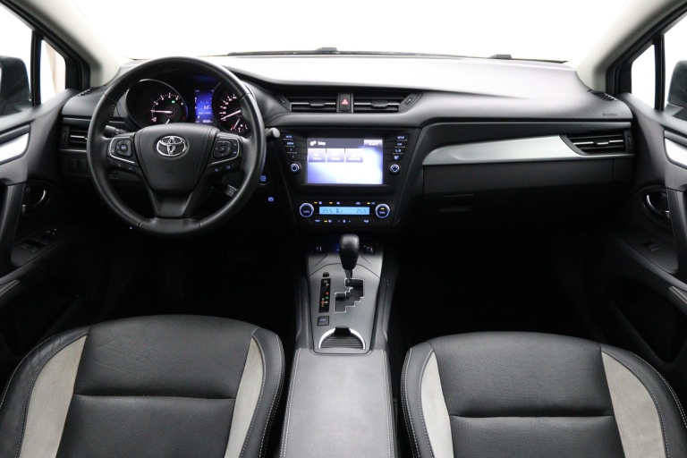 Toyota Avensis Touring Sports - 1.8 VVT-i SkyView Edition 4