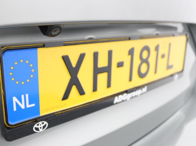 Toyota Avensis Touring Sports - 1.8 VVT-i SkyView Edition