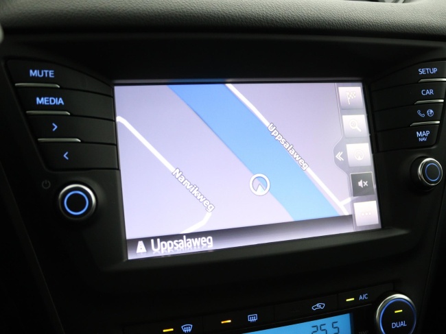 Toyota Avensis Touring Sports - 1.8 VVT-i SkyView Edition