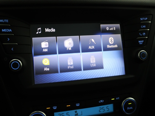 Toyota Avensis Touring Sports - 1.8 VVT-i SkyView Edition