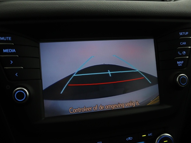 Toyota Avensis Touring Sports - 1.8 VVT-i SkyView Edition