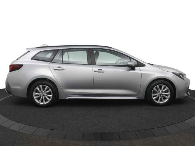 Toyota Corolla Touring Sports - Hybrid 140