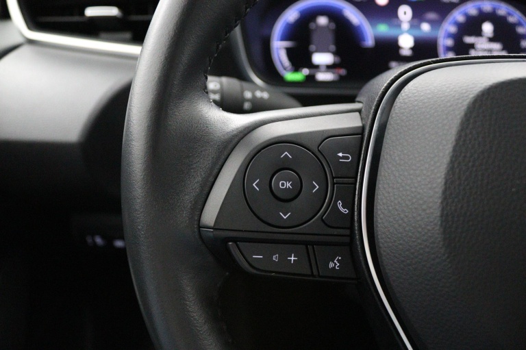 Toyota Corolla Touring Sports - Hybrid 140 19