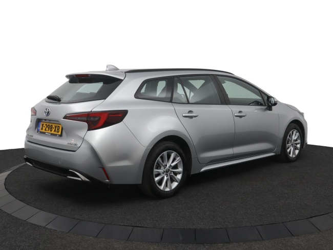 Toyota Corolla Touring Sports - Hybrid 140