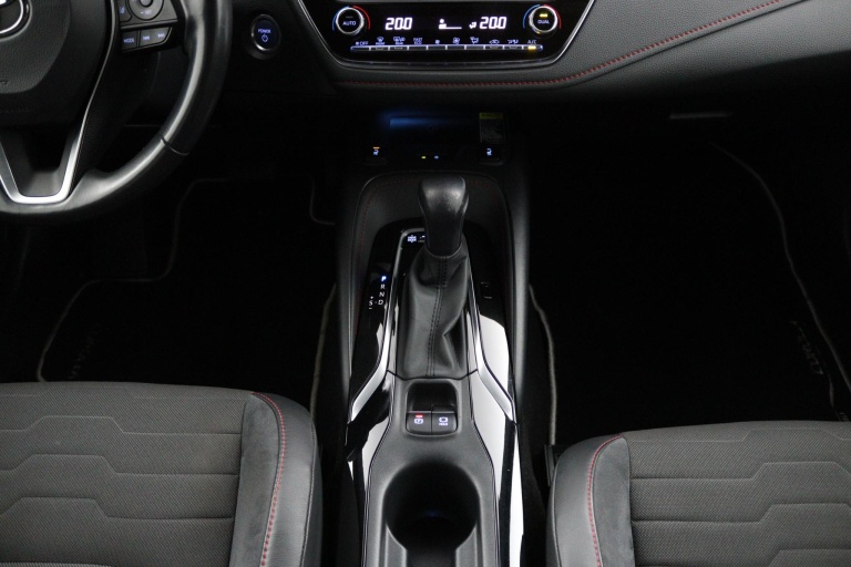 Toyota Corolla - 2.0 Hybrid Executive 26