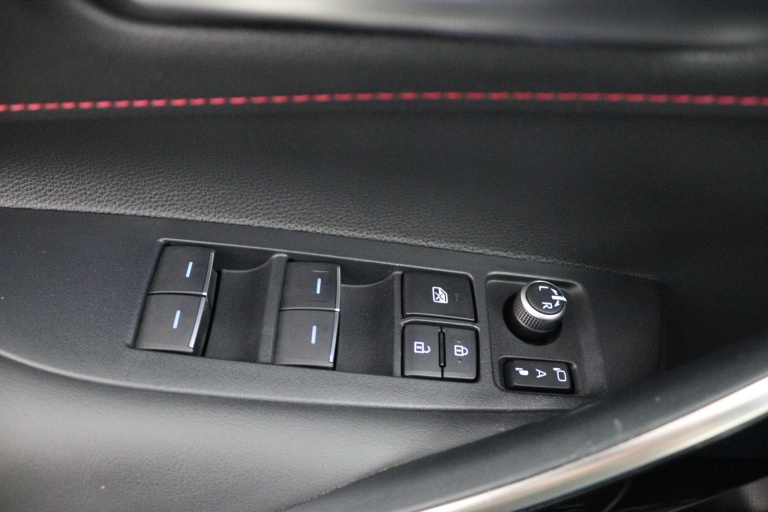 Toyota Corolla - 2.0 Hybrid Executive 28