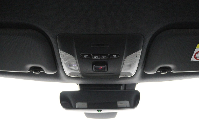 Toyota Corolla - 2.0 Hybrid Executive 32