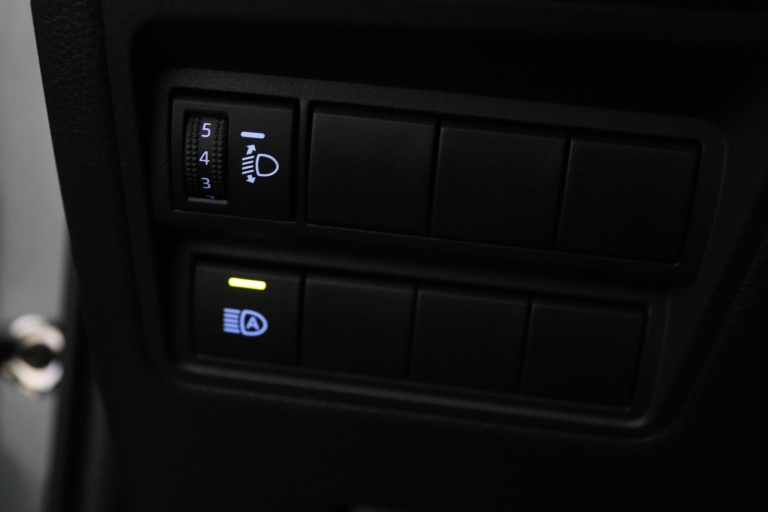 Toyota Yaris - 1.5 Hybrid Executive 31