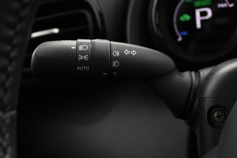 Toyota Yaris - 1.5 Hybrid Executive 32