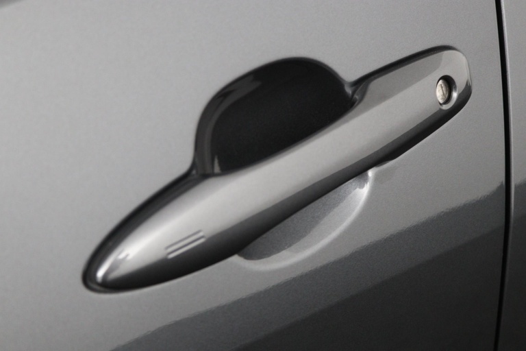 Toyota Yaris - 1.5 Hybrid Executive 37