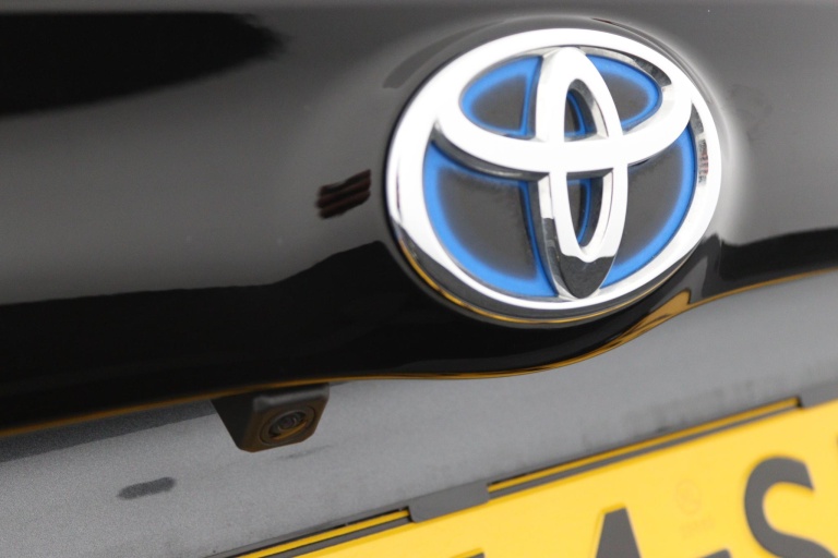 Toyota Yaris - 1.5 Hybrid Executive 38