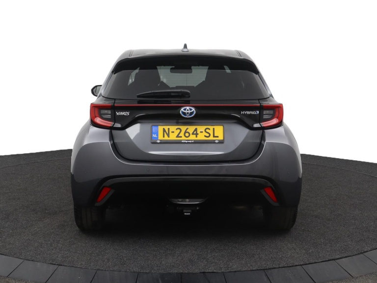 Toyota Yaris - 1.5 Hybrid Executive 49