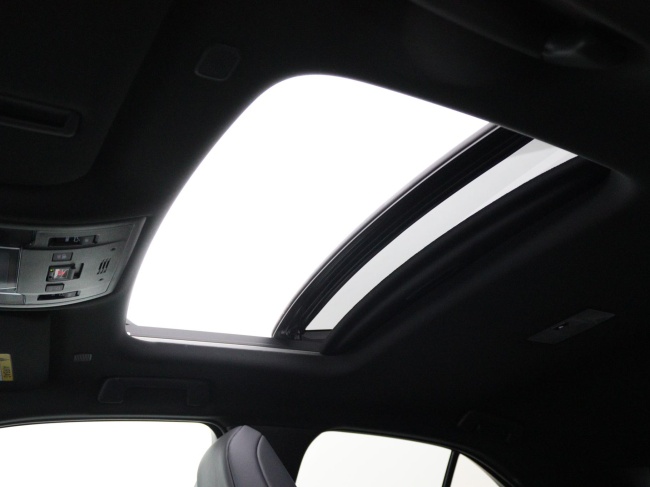 Lexus UX - 300h 35th Edition