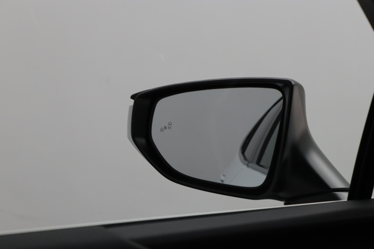 Lexus UX - 300h 35th Edition 50