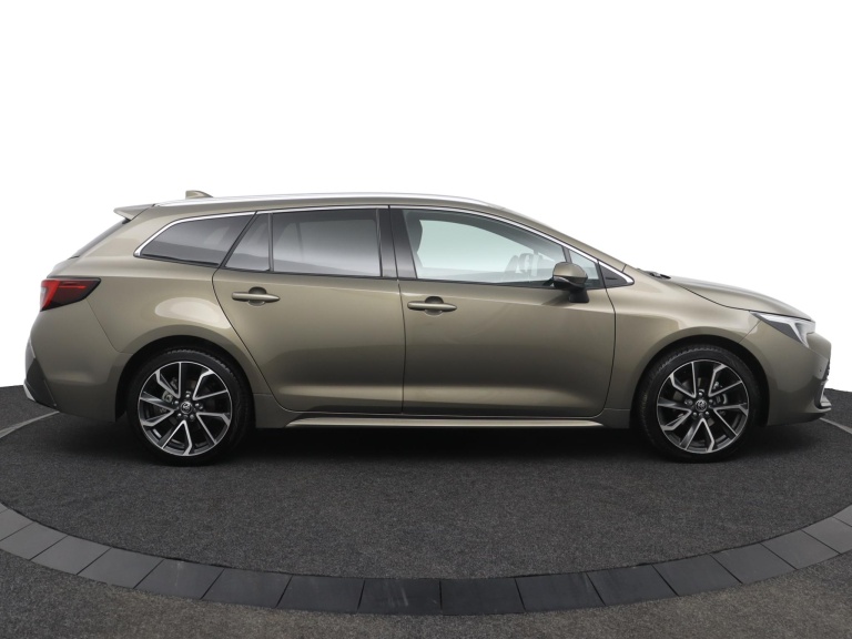 Toyota Corolla Touring Sports - Hybrid 140 Executive 13
