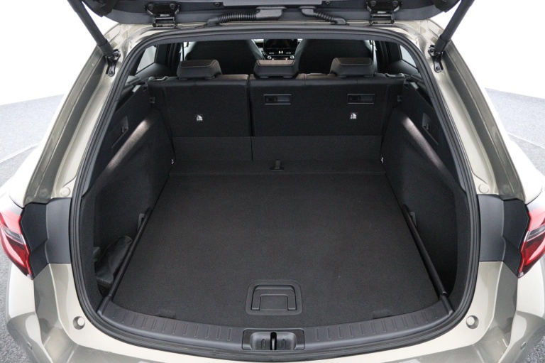 Toyota Corolla Touring Sports - Hybrid 140 Executive 23