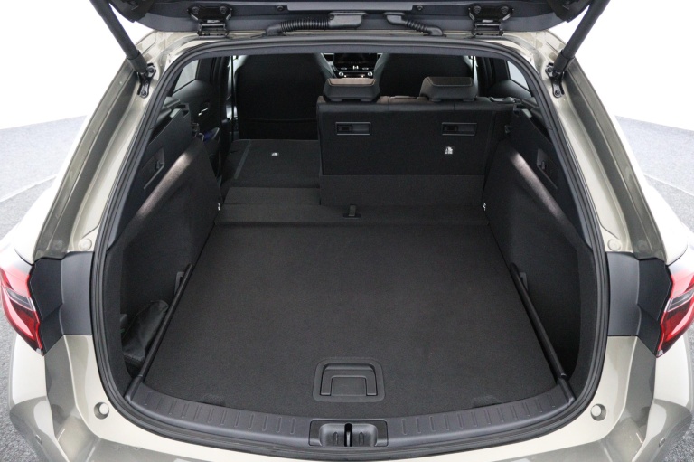 Toyota Corolla Touring Sports - Hybrid 140 Executive 24