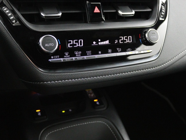 Toyota Corolla Touring Sports - Hybrid 140 Executive