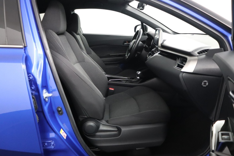 Toyota C-HR - 1.8 Hybrid Style 22